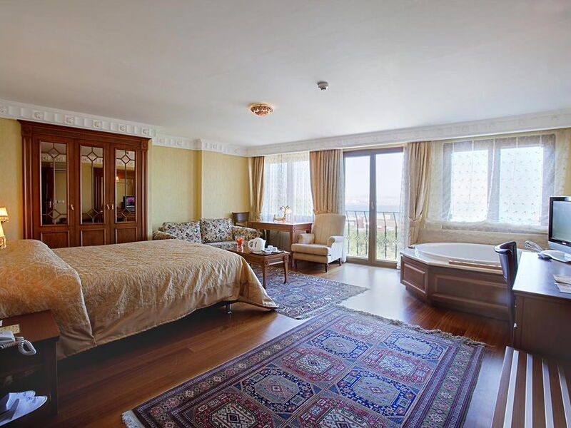 Sumengen Hotel 243671