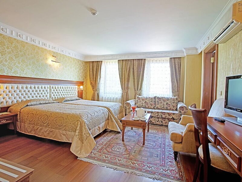 Sumengen Hotel 243672