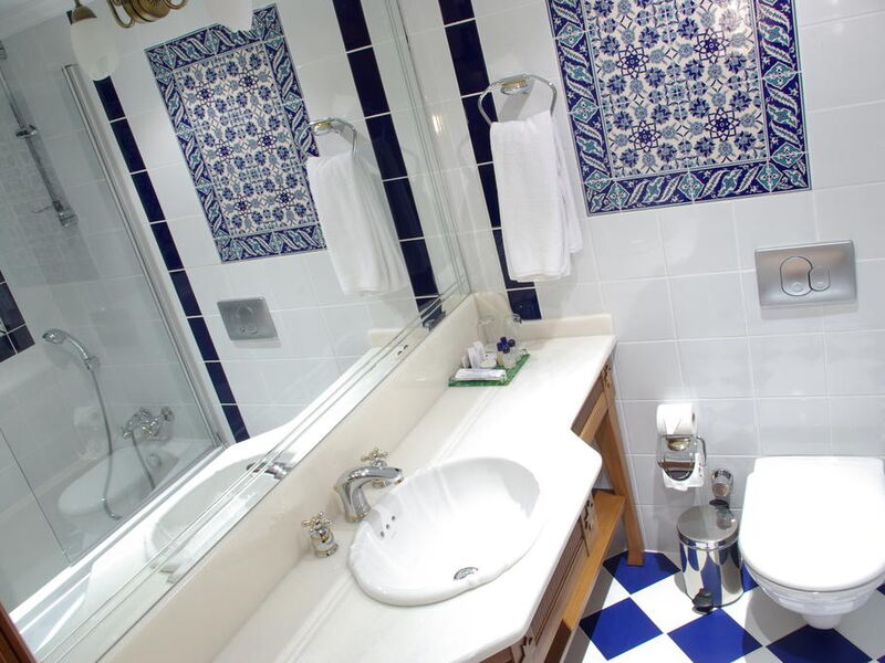 Sumengen Hotel 243677