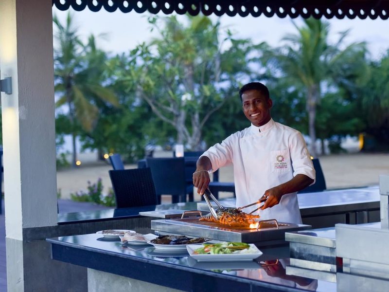 Sun Aqua Pasikudah 111940