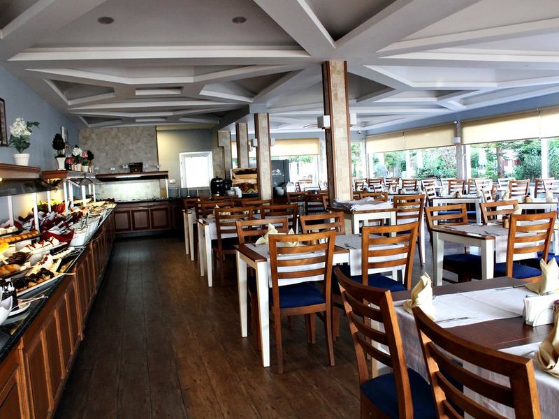 Sun Beach Hotel 279188