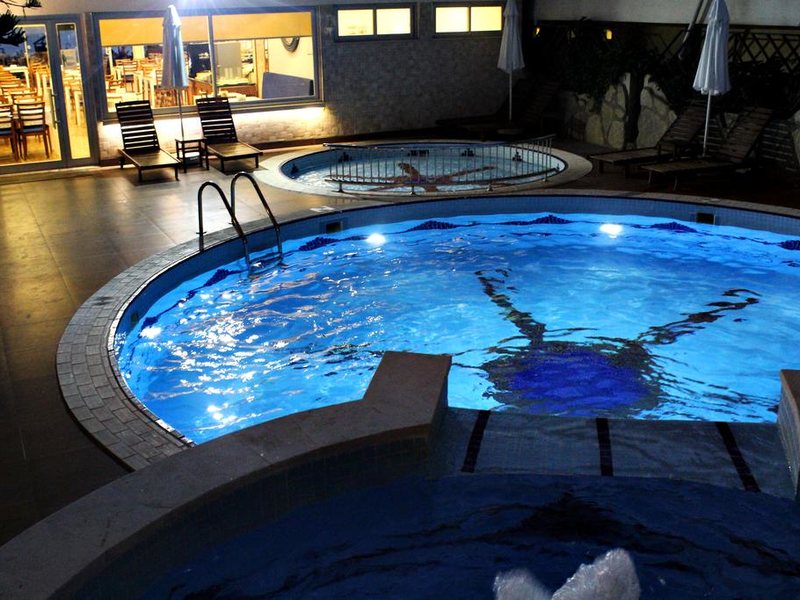 Sun Beach Hotel 279194