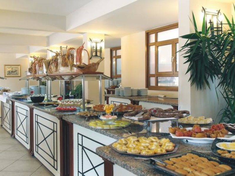 Sun City Hotel & Beach Club(ex 95409