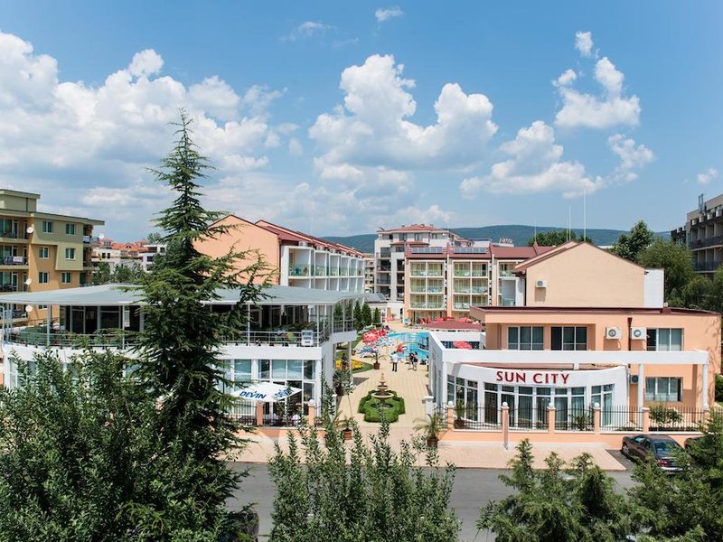 Sun City  168734