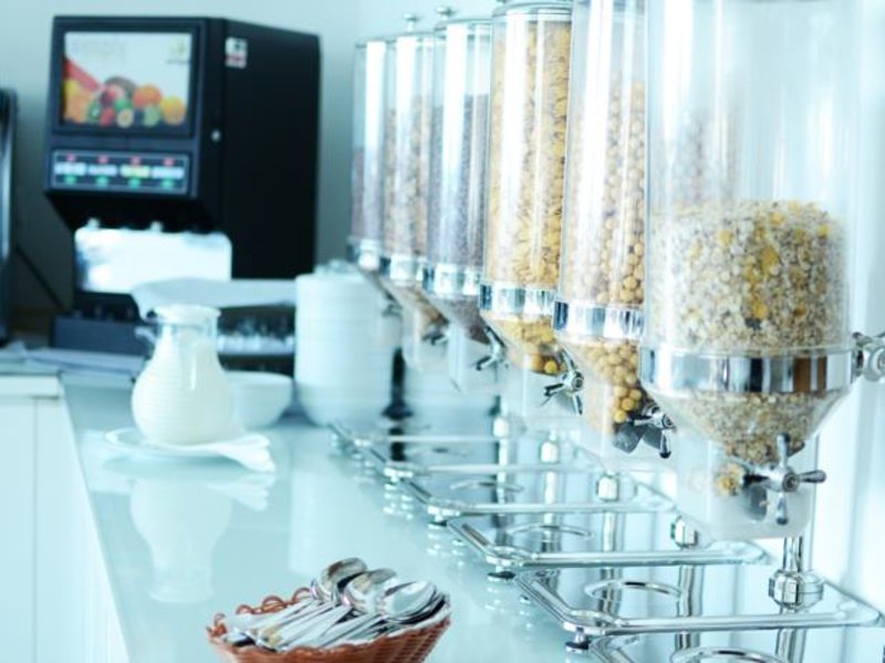 Sun Hall Hotel 87063