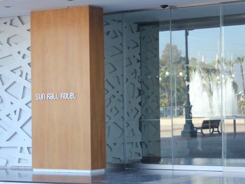 Sun Hall Hotel 87073