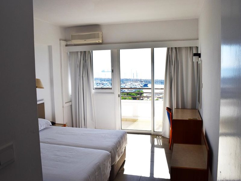 Sun Hall Hotel Apartments 291364