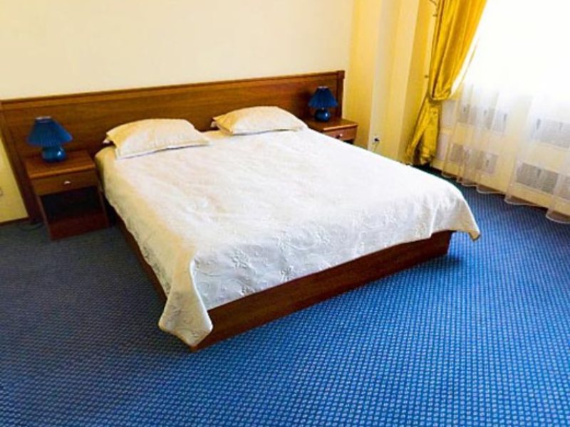 Sun Light Hotel 14246