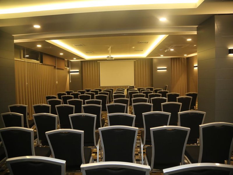 Sun Prime C-Lounge Hotel 187801