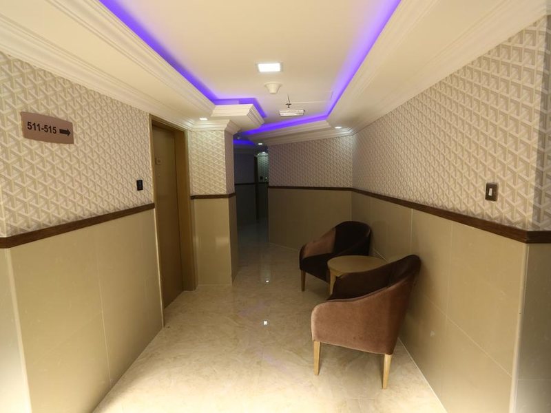 Sun & Sand Plaza Hotel  181837