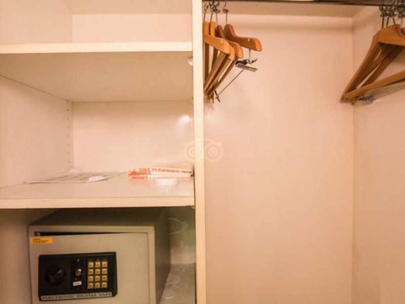 Sun & Sands Hotel 118817