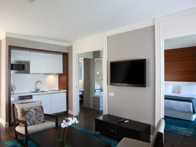 Sundance Suites Hotel 71780