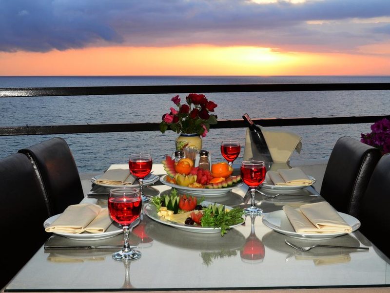 Sunday Beach Hotel 278635