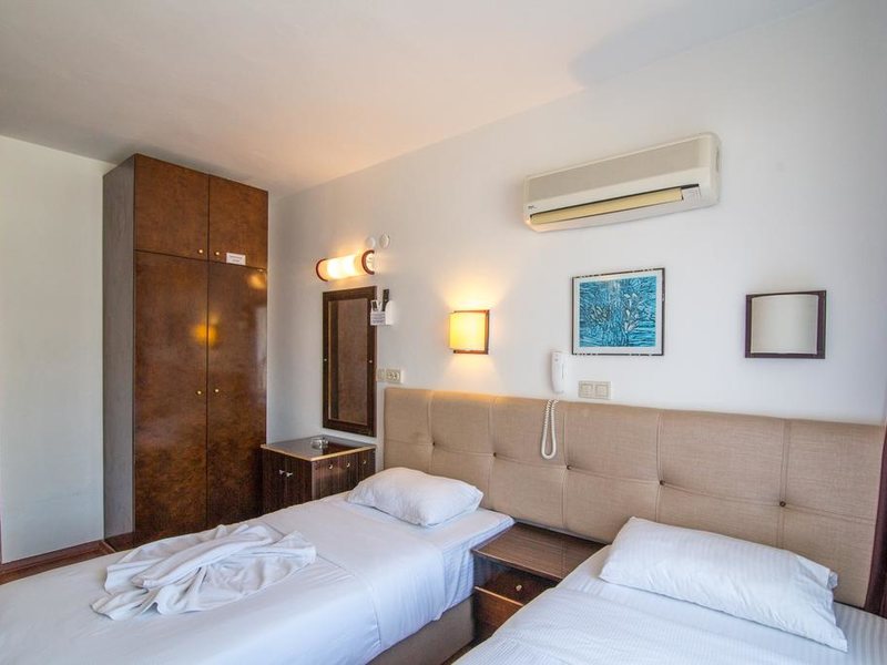 Sunday Beach Hotel 278650