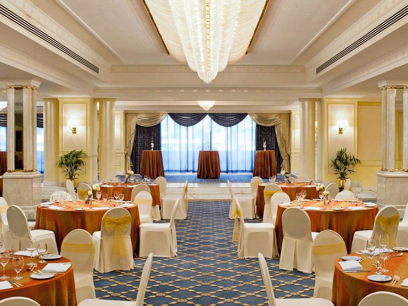 Sunday Suites Excelsior Hotel (ex 49359