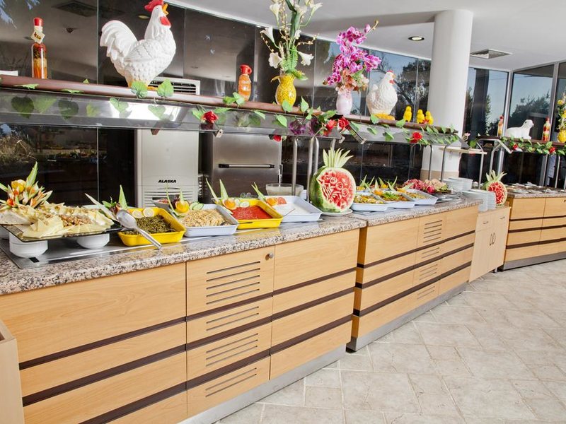 Sunhill Hotel 282383