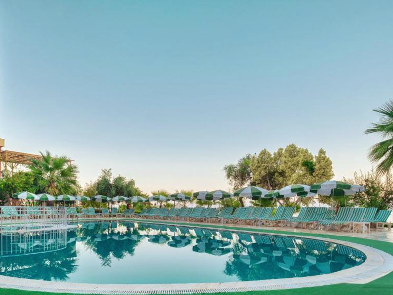 Sunlife Plaza Hotel 104239