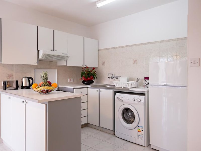 Sunlight Apts 146018