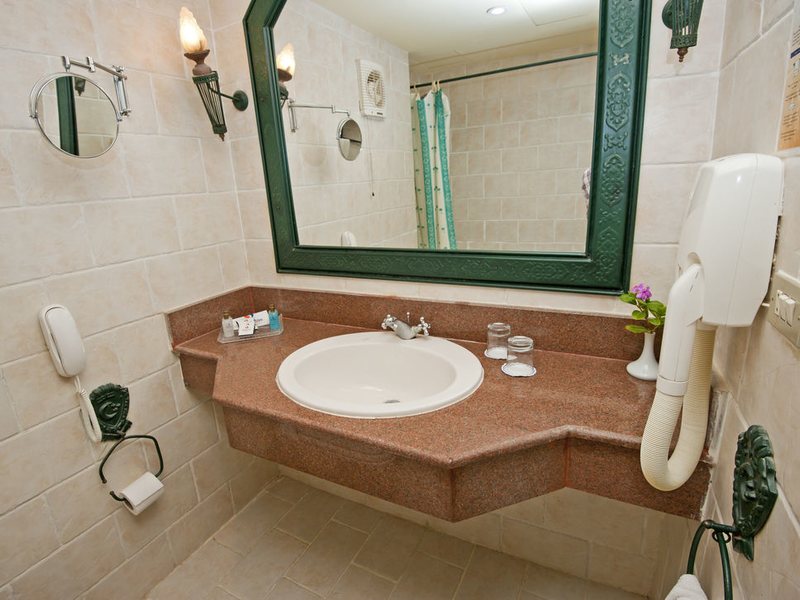 Sunny Days Al Palacio  123602