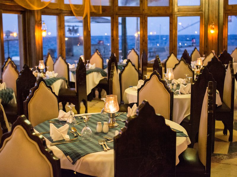 Sunny Days Al Palacio  123603