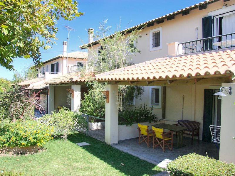 Sunny Garden Apartments 289101