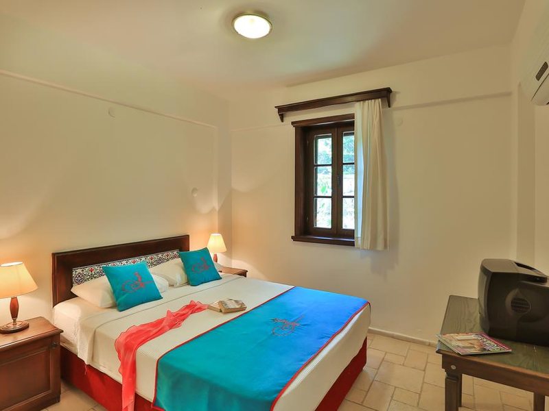 Sunny Garden Nilufer 190822