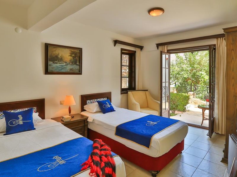 Sunny Garden Nilufer 190826