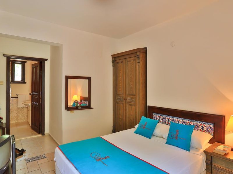 Sunny Garden Nilufer 190831