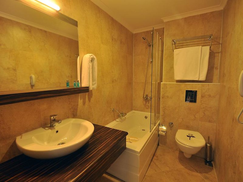 Sunny Hill Alya Hotel 188704