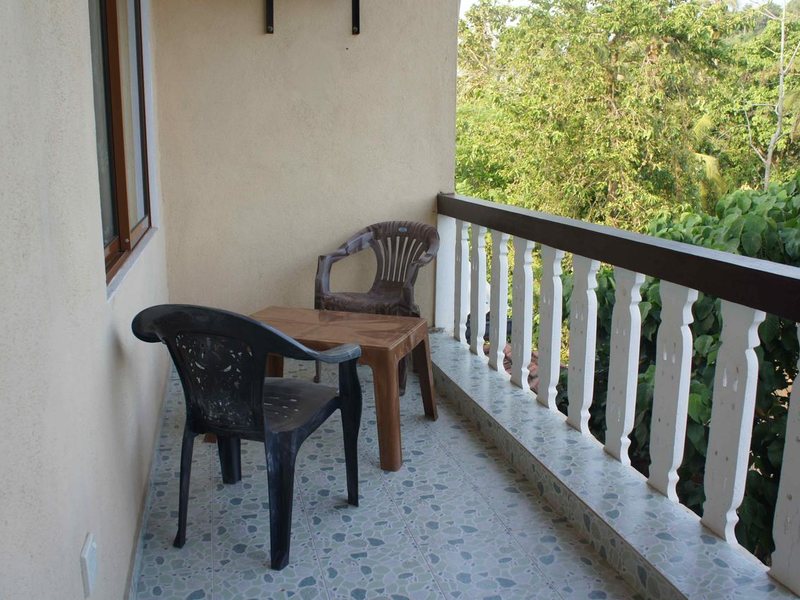 Sunny Mood Guest House 196032