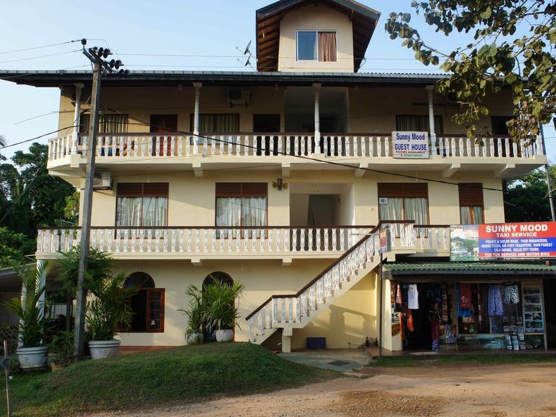 Sunny Mood Guest House 196033