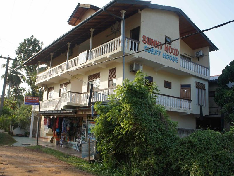 Sunny Mood Guest House 196038