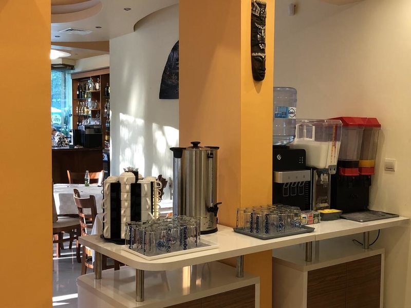 Sunny Paradise Family Hotel 314226