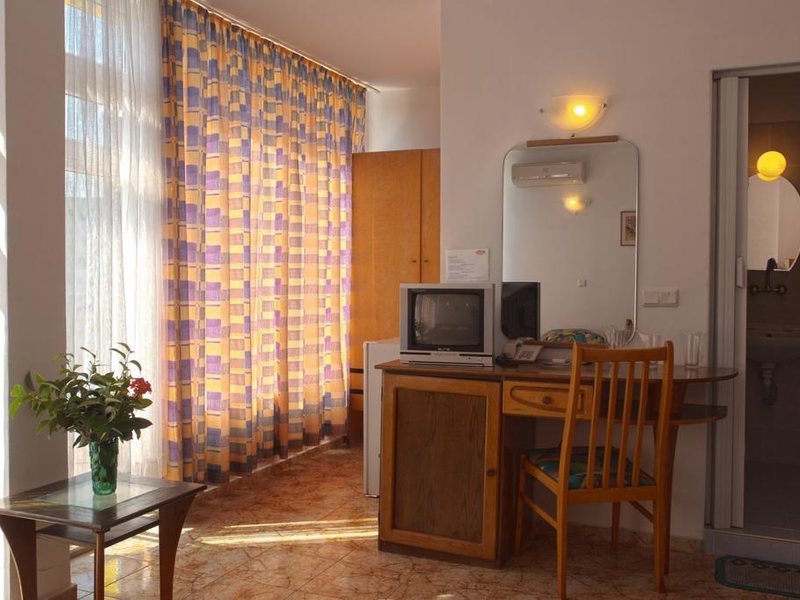 Sunny Varshava  168901