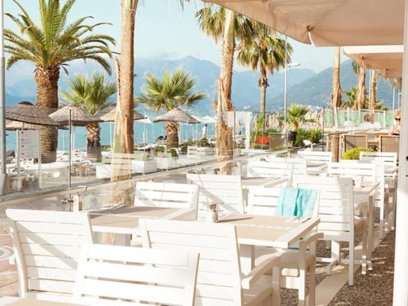 Sunprime Beachfront Hotel (ех 161265