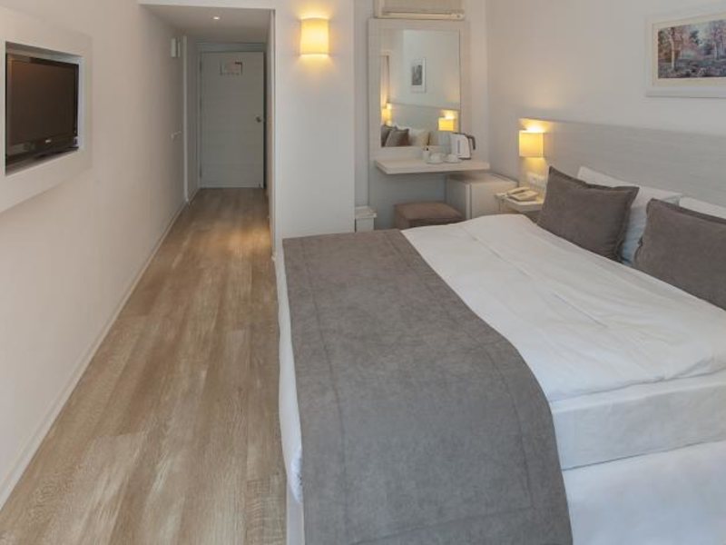 Sunprime Beachfront Hotel (ех 161273