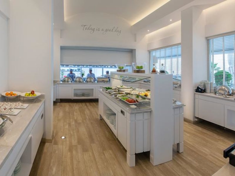 Sunprime Beachfront Hotel (ех 161277