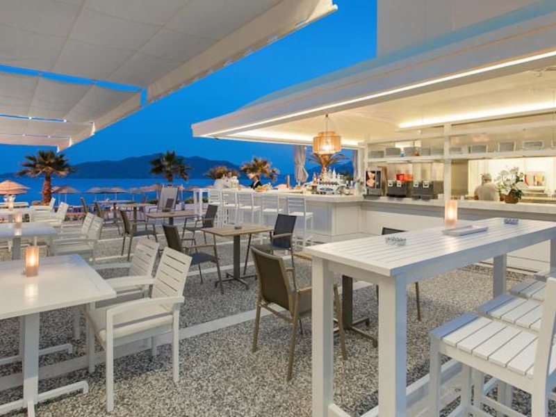 Sunprime Beachfront Hotel (ех 161279