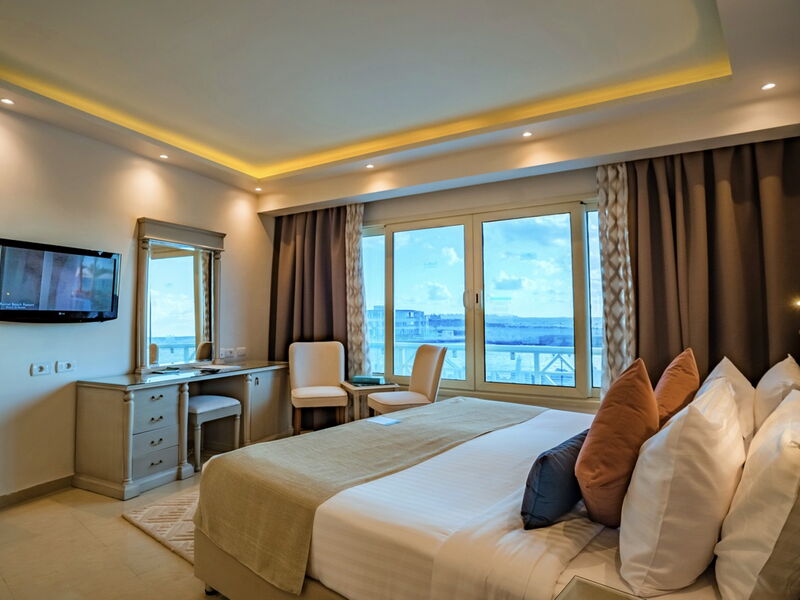 Sunrise Alex Avenue Hotel 328971
