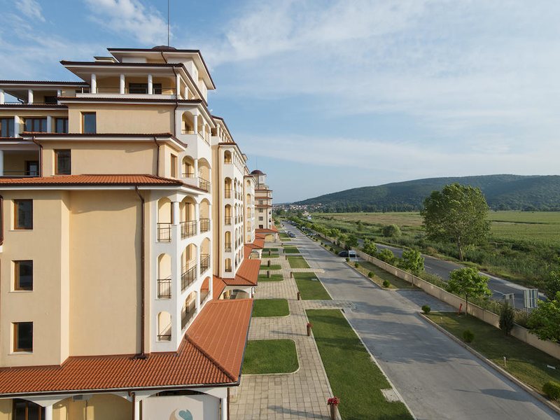 Sunrise All Suite Resort  173837