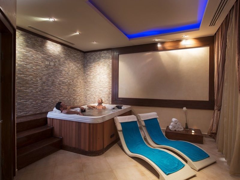 Sunrise Arabian Beach Resort 129189