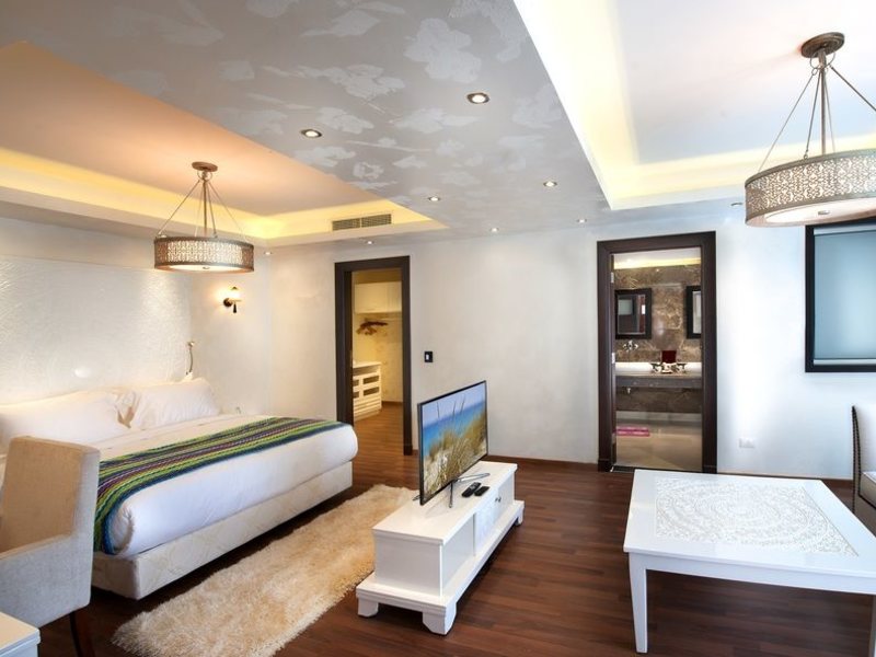 Sunrise Arabian Beach Resort 129200