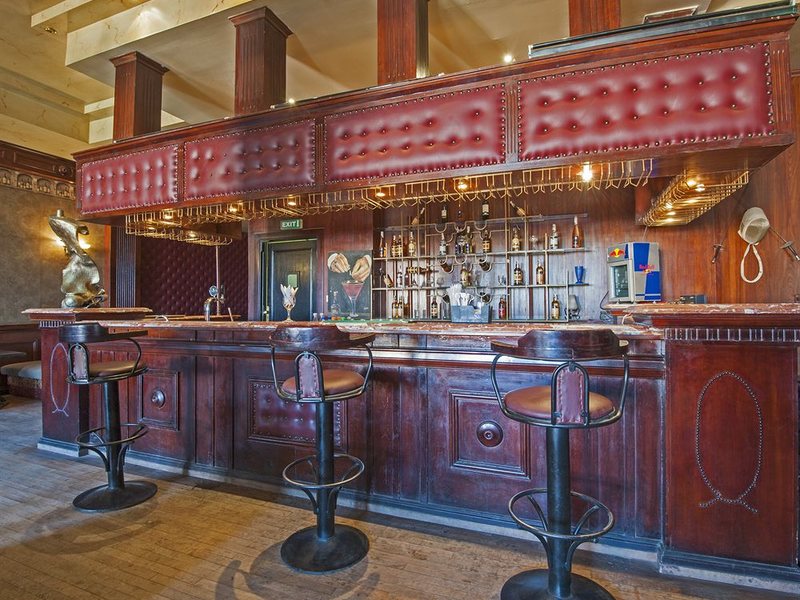 Sunrise Garden Beach  129141