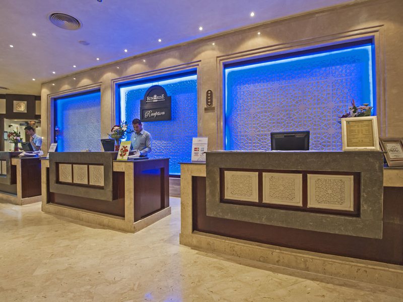 Sunrise Garden Beach  129148