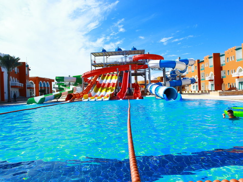 Sunrise Garden Beach  129156