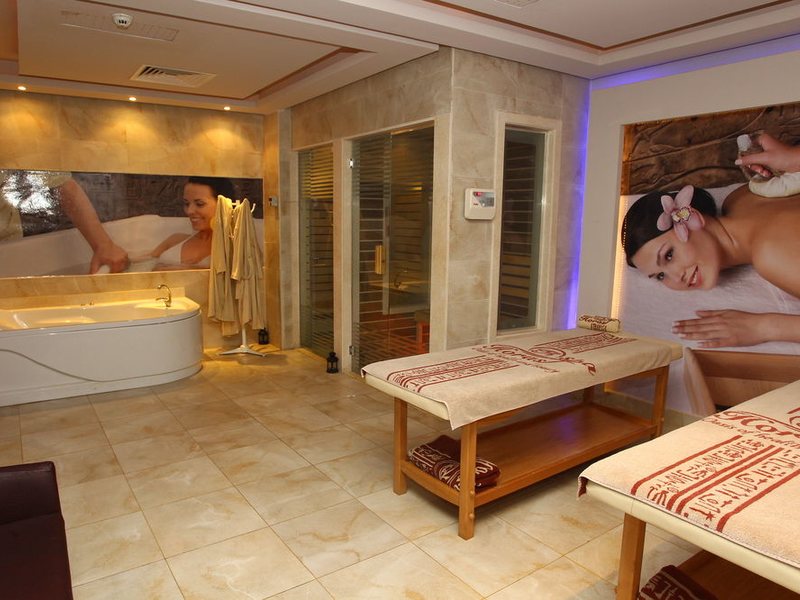 Sunrise Garden Beach  129162