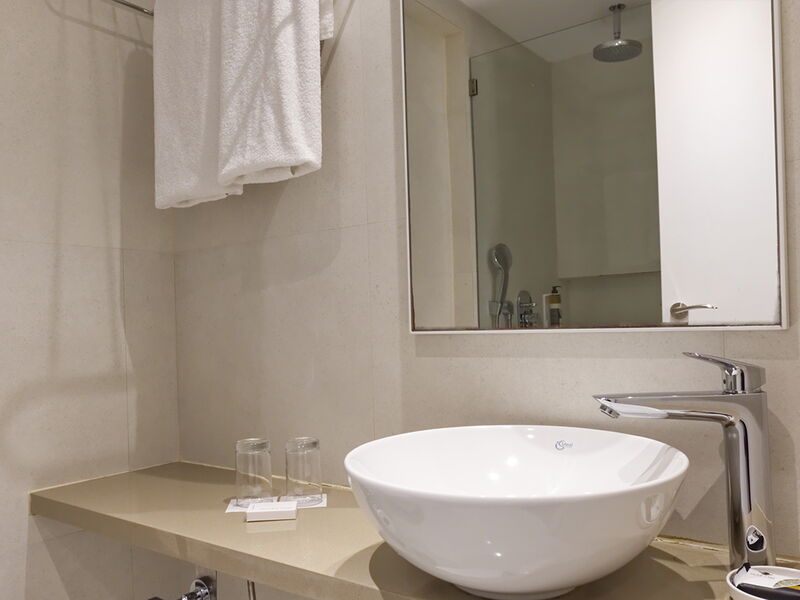 Sunrise Gardens Aparthotel 327900