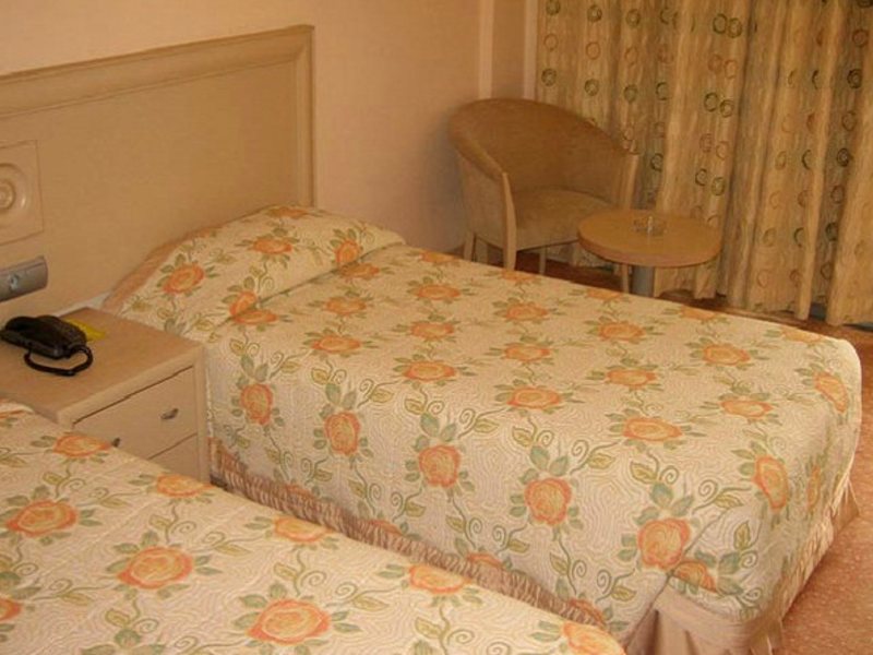 Sunrise Hotel 104281