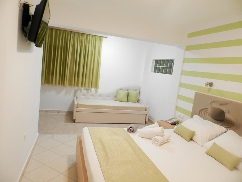 Sunrise Hotel 289120