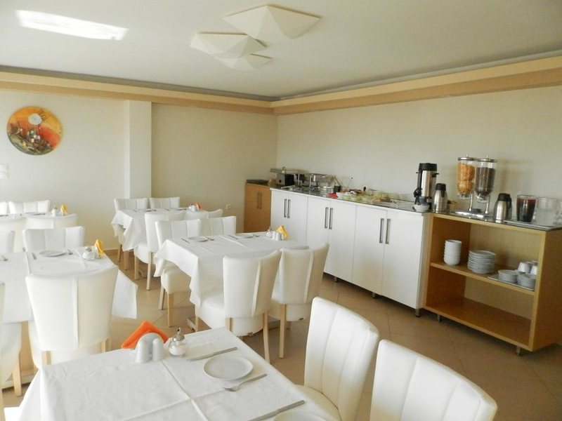 Sunrise Hotel 289125